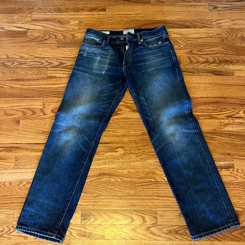 NWOT Men’s Lucky Brand Jeans 363 distressed Vintage Straight Yellowstone 30x32 - Picture 7 of 15